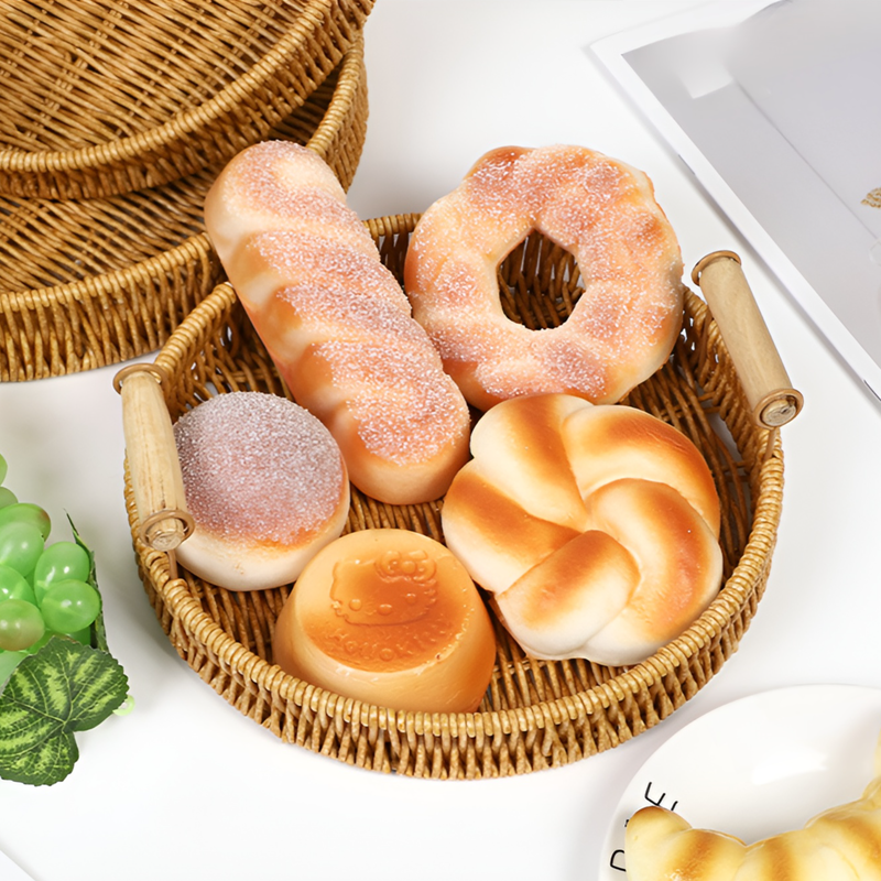 Cesta de pan de imitación de ratán