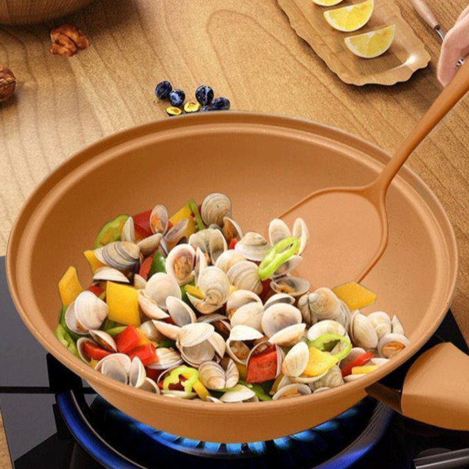 Keramikpfanne mit Antihaftbeschichtung