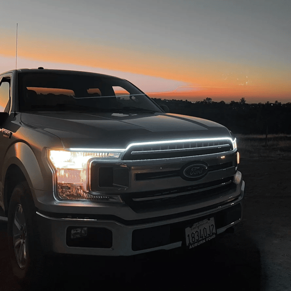 💡Światła do jazdy dziennej LED Scan Start Dekoracyjne światła na masce samochodu