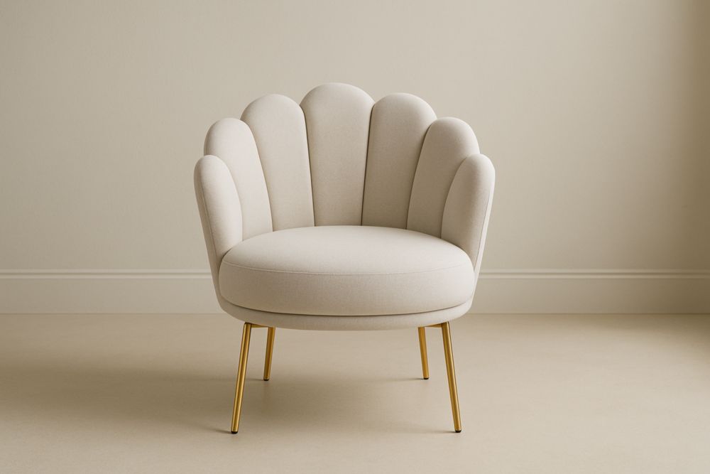 Fauteuil coquillage en tissu polyester beige pieds métal doré