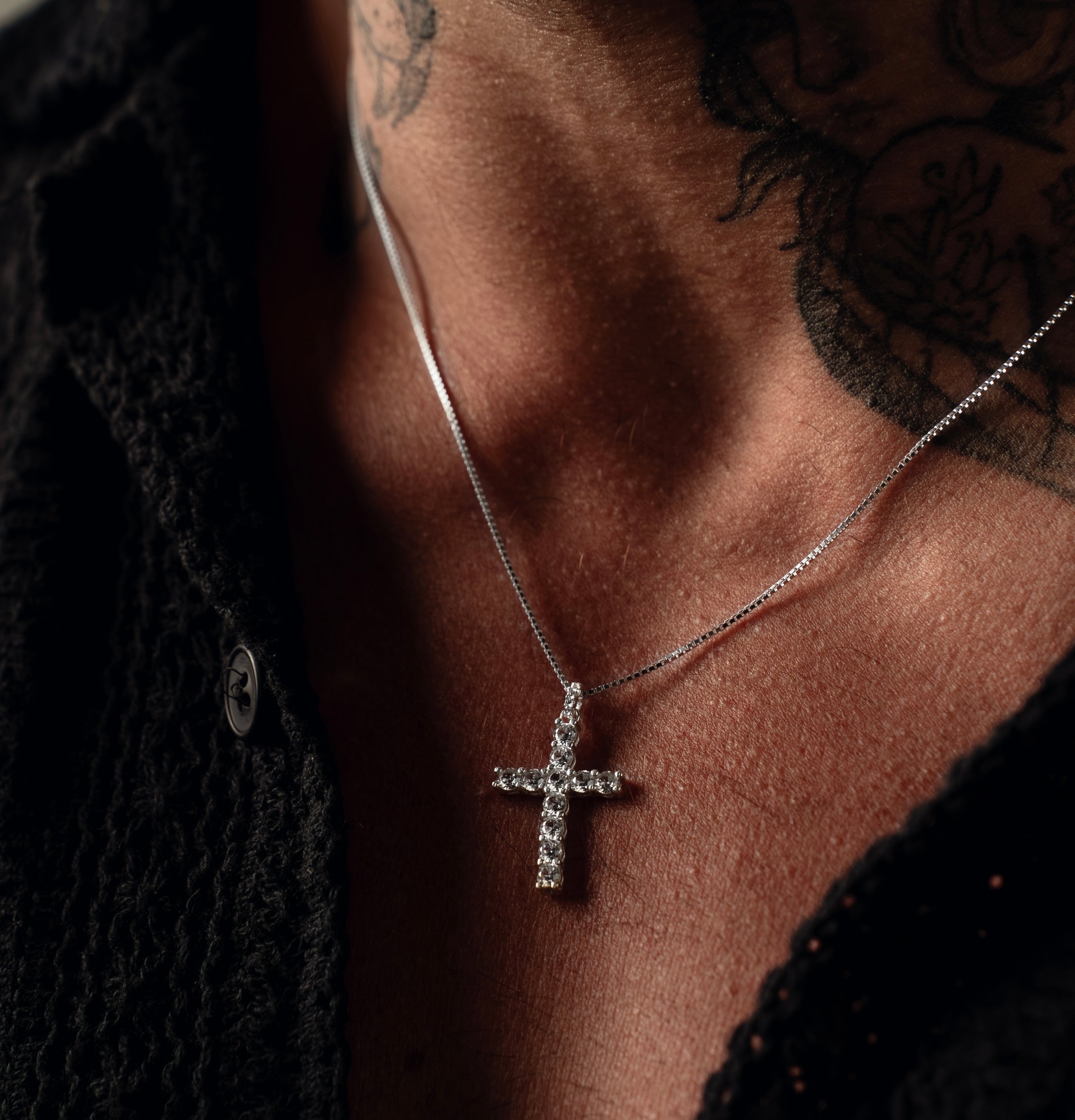 ✨✝️ Blask wiary · Elegancki naszyjnik z krzyżykiem ✝️✨