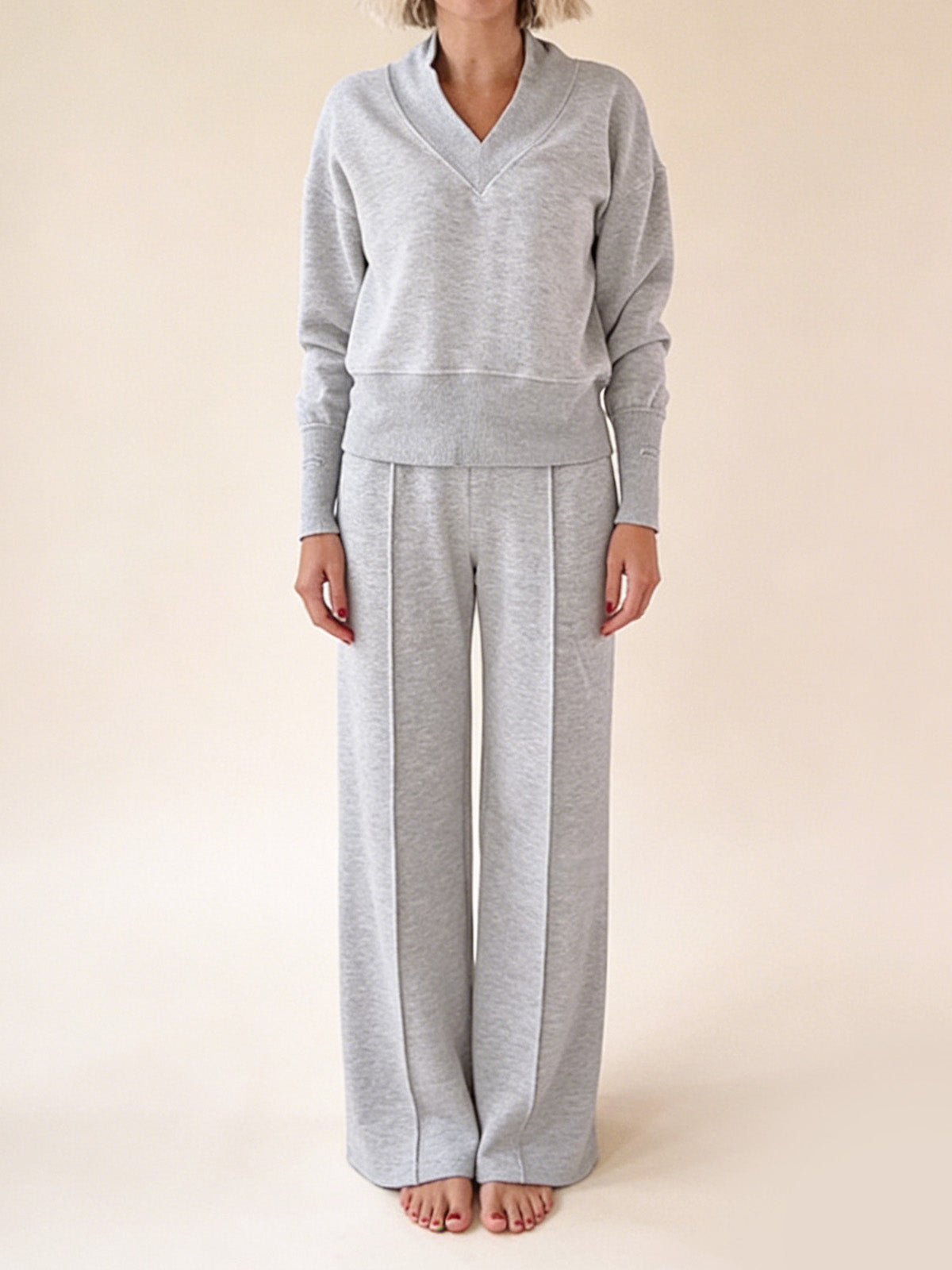 Комплект от 2 части: свободна блуза и широк панталон