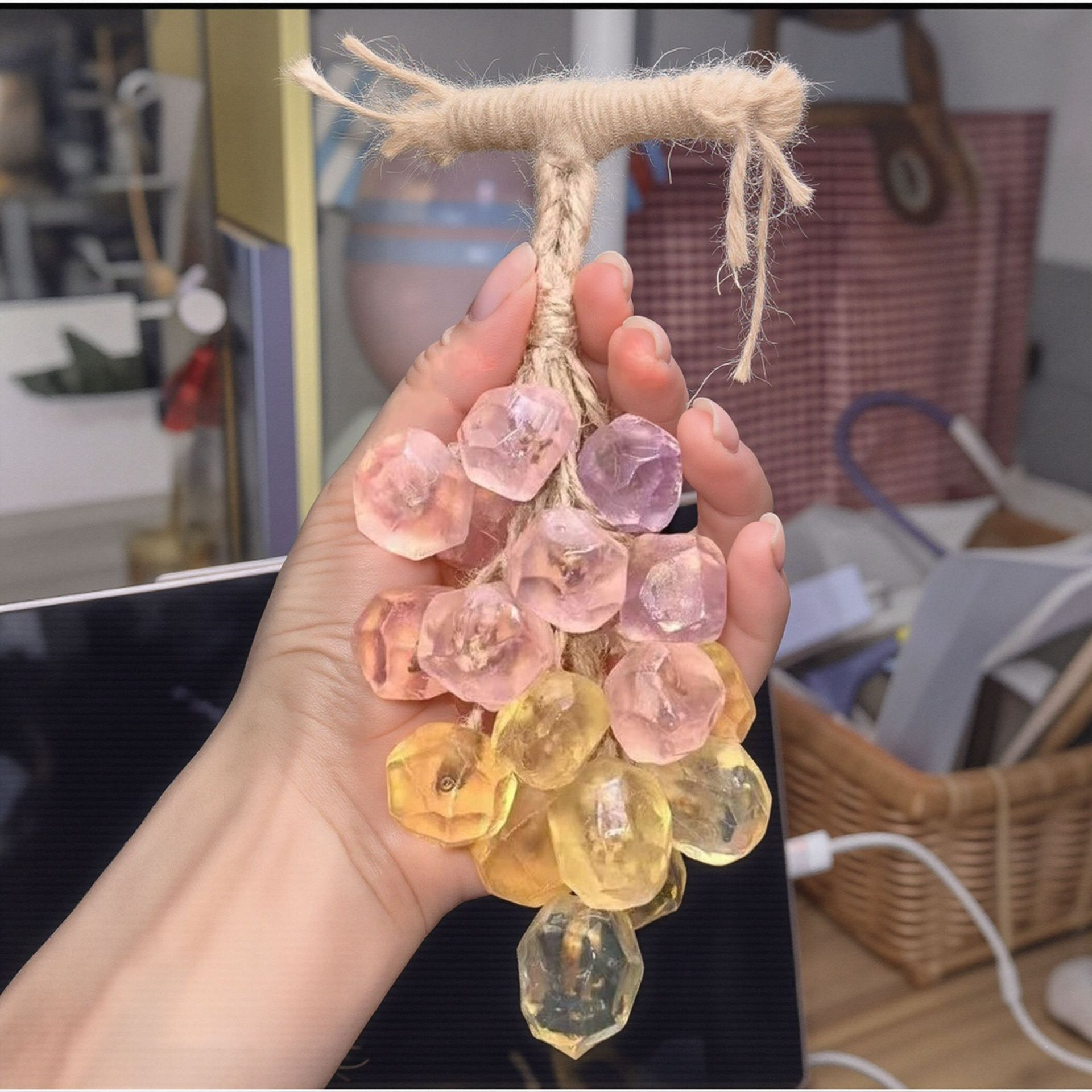 🍇 Szőlő formájú szappan – Egy fürt, ami tisztává varázsol! ✨