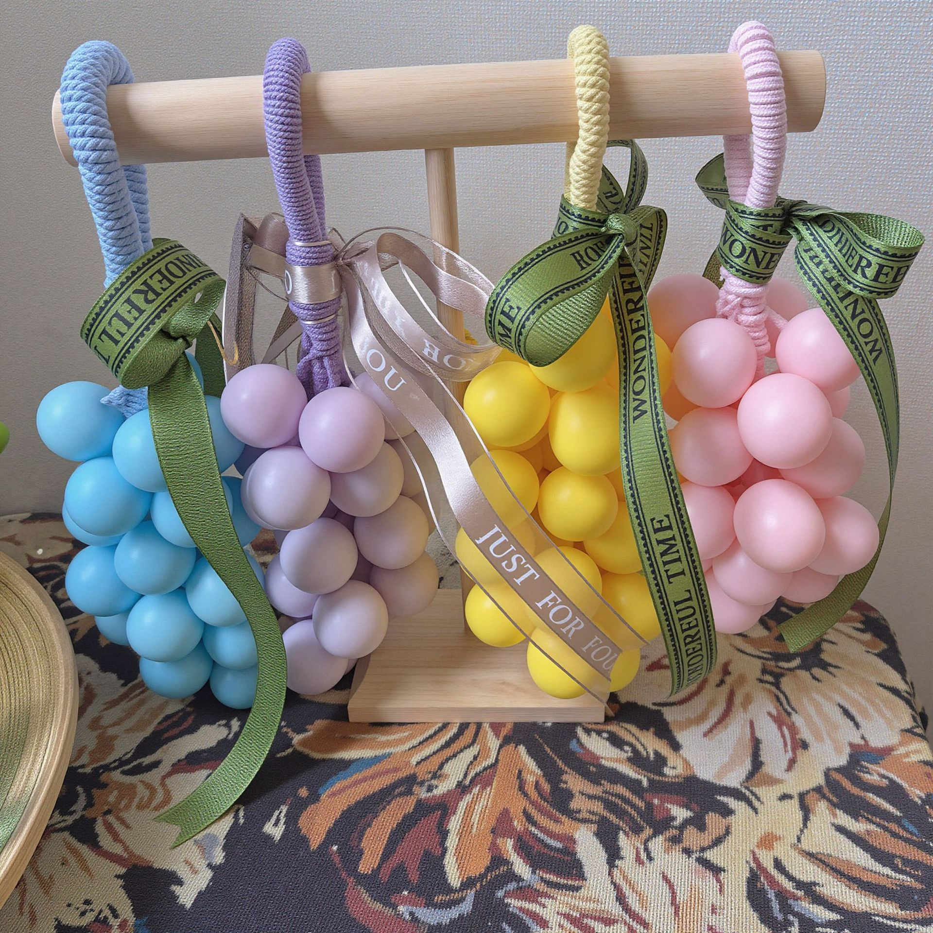 🍇 Szőlő formájú szappan – Egy fürt, ami tisztává varázsol! ✨