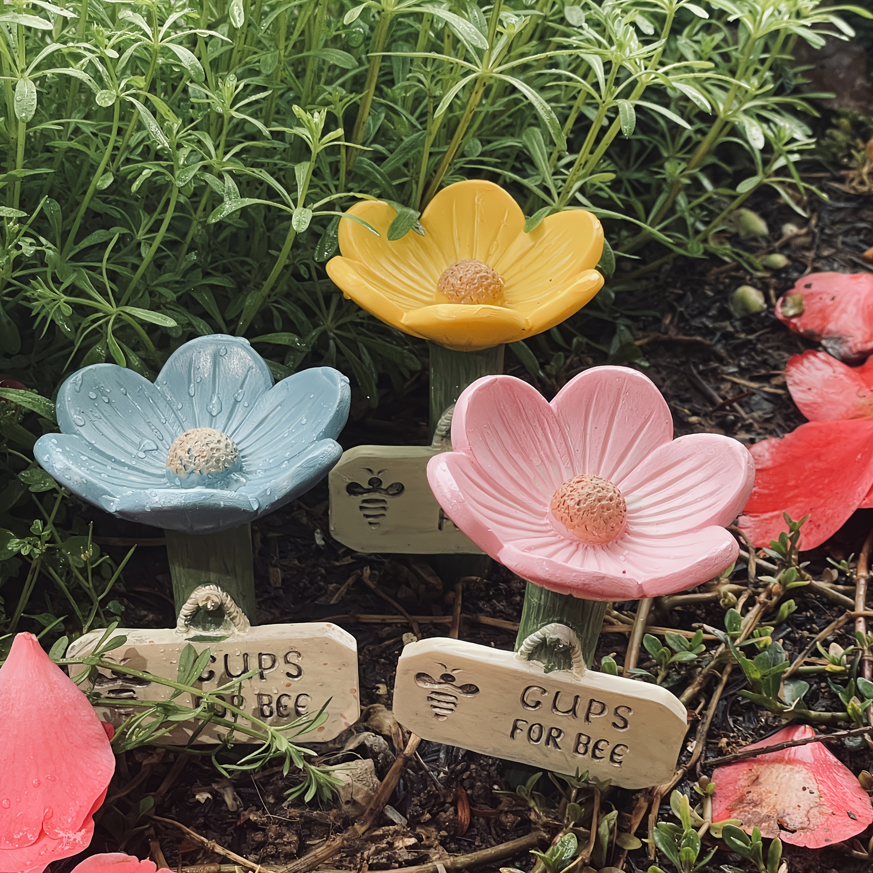 🌸Flower-Shaped Ceramic Bee Watering Station🐝💧