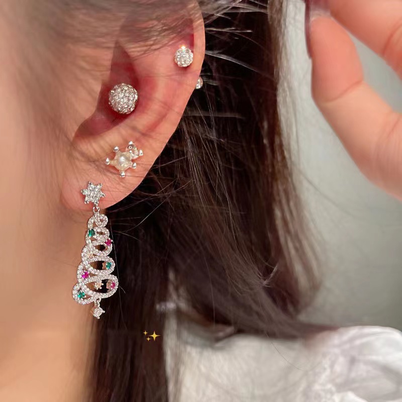 🎄CHRISTMAS PRE-SALE✨Shiny Christmas Tree Earrings