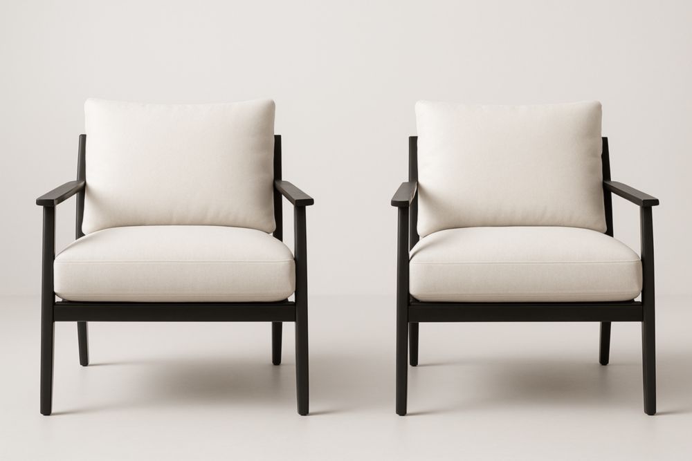 Lot de 2 fauteuils en bois et polyester blanc