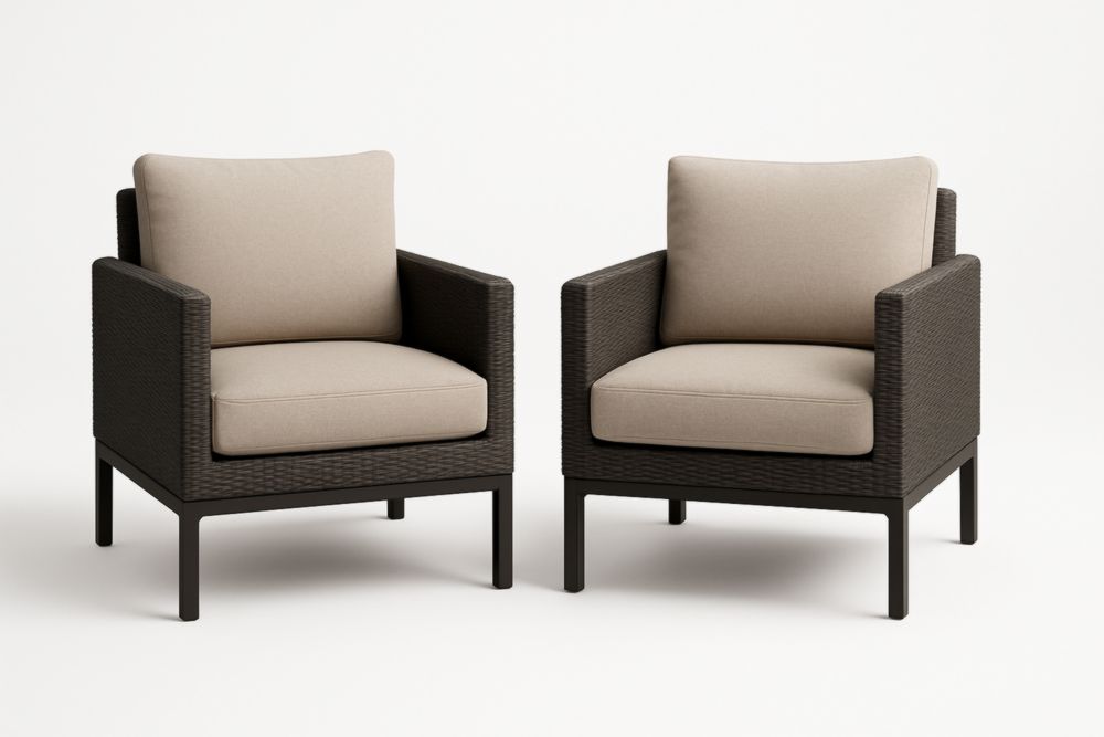 Lot de 2 fauteuils en résine tressée avec coussins en polyester