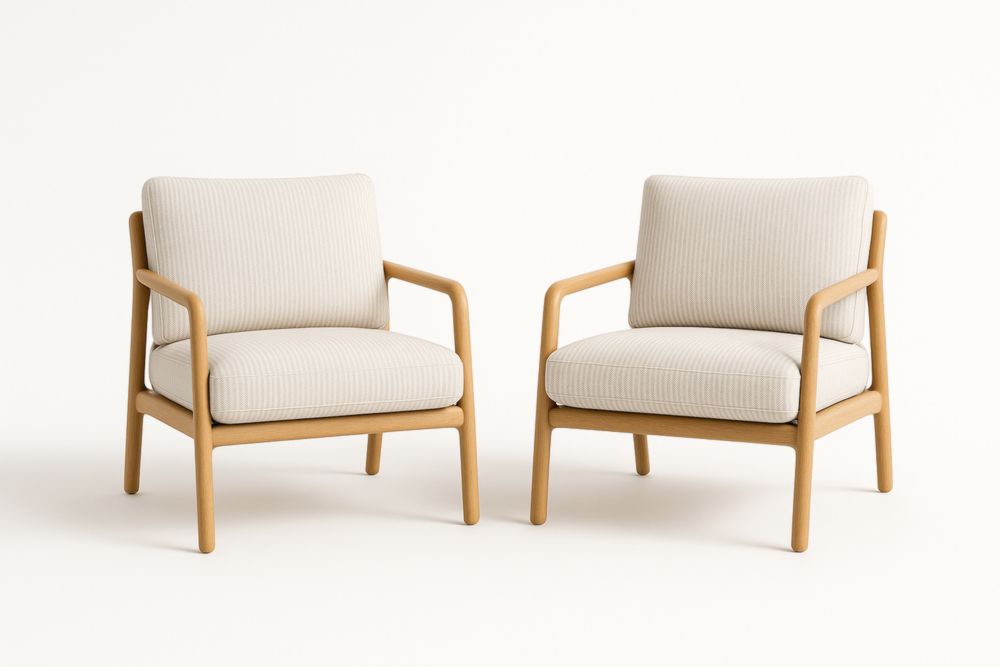 Lot de 2 fauteuils en bois massif et tissu rayé beige