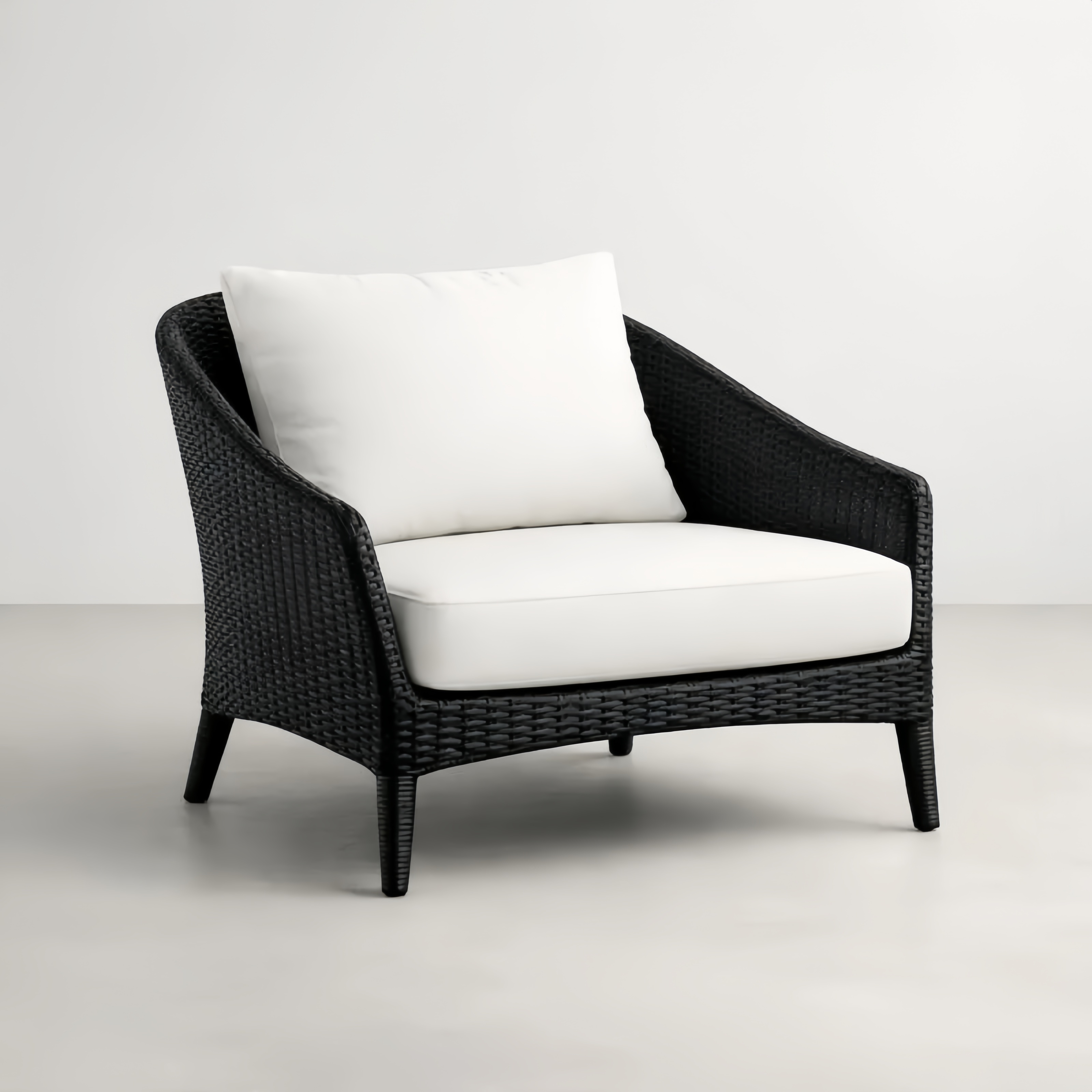 Poltrona in Rattan Sintetico Nero con Cuscini in Schiuma Poliuretanica Bianco