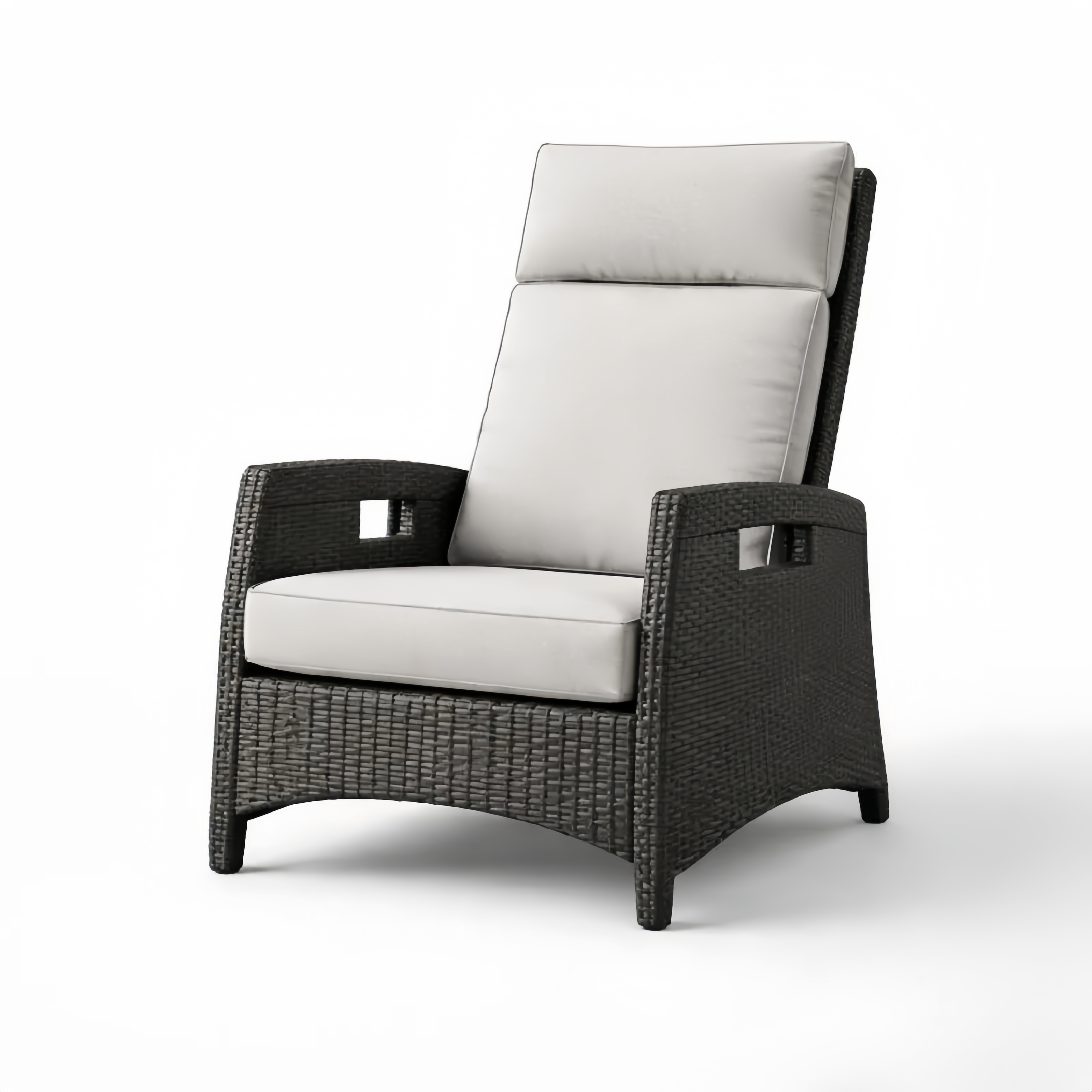 Poltrona in Rattan Sintetico con Cuscino in Poliestere Grigio