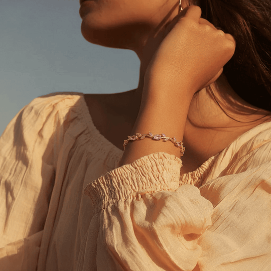 💞 Розова цветна гривна — носете нежността на природата на китката си 🌸