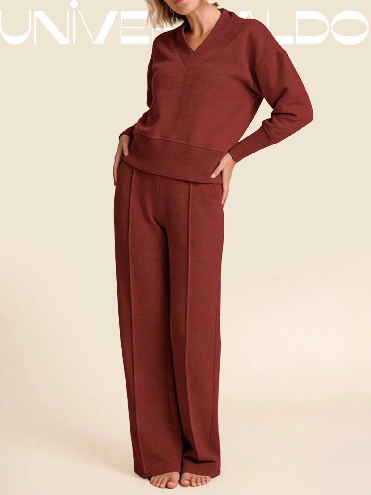 2-частен комплект: свободна блуза и панталони с широки крачоли