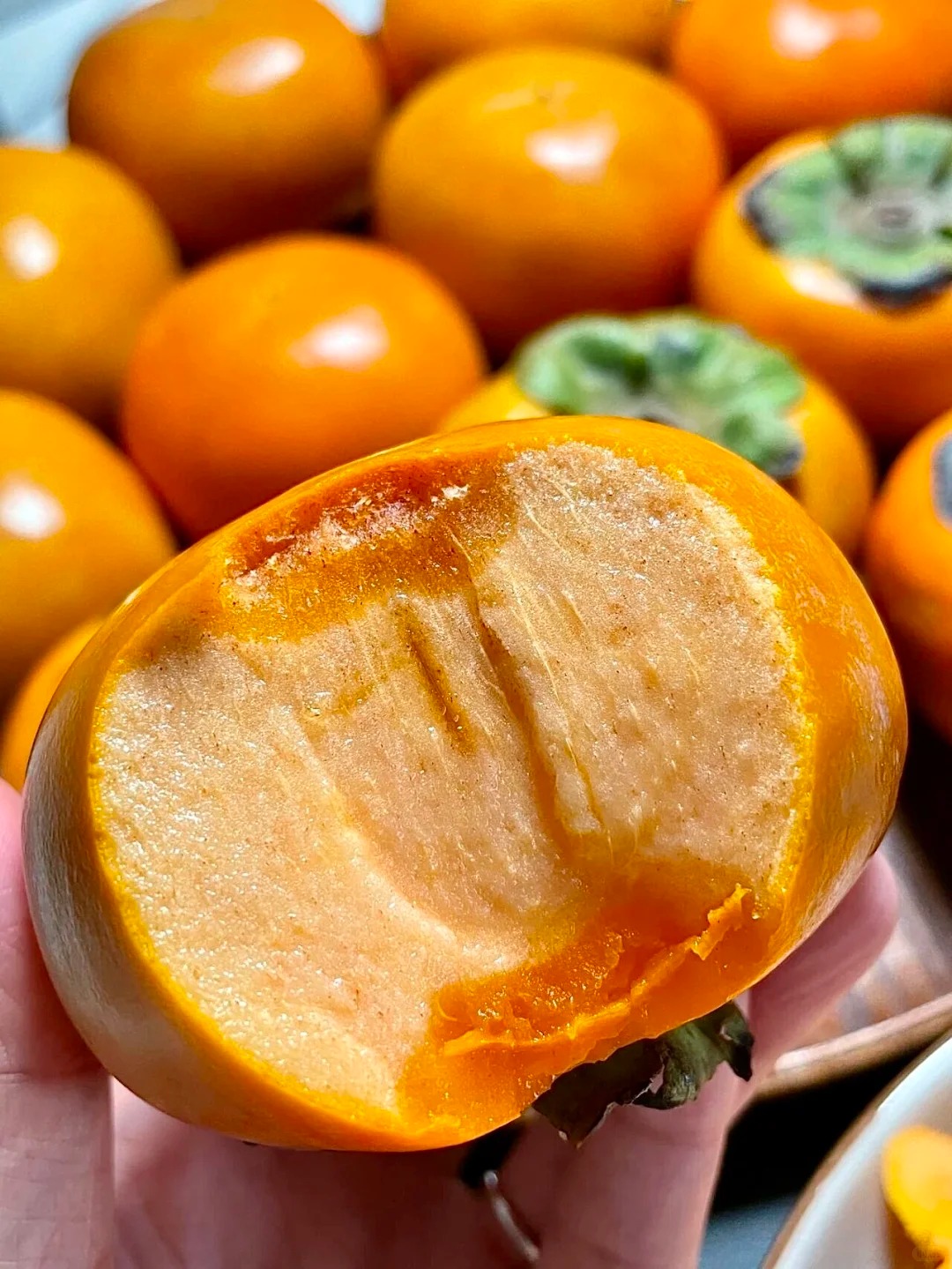 🍊 Kaki (tomel) – semená pre sladké, chrumkavé ovocie, ktoré si vypestujete doma 🌿✨