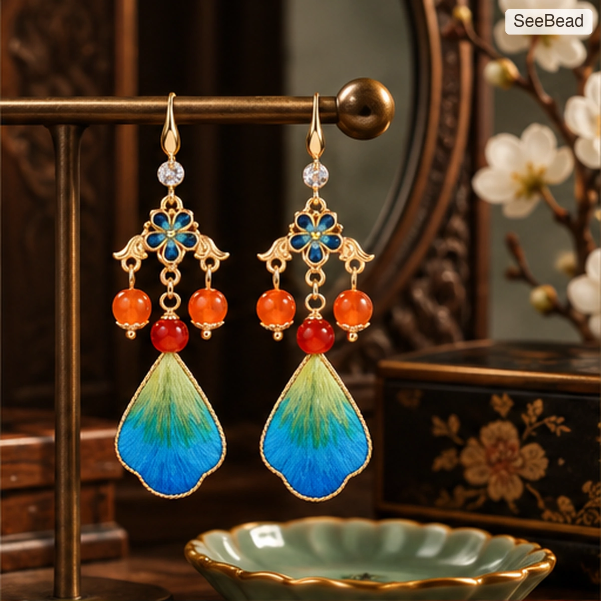 Thousand Miles Landscape Ronghua Earrings - scene