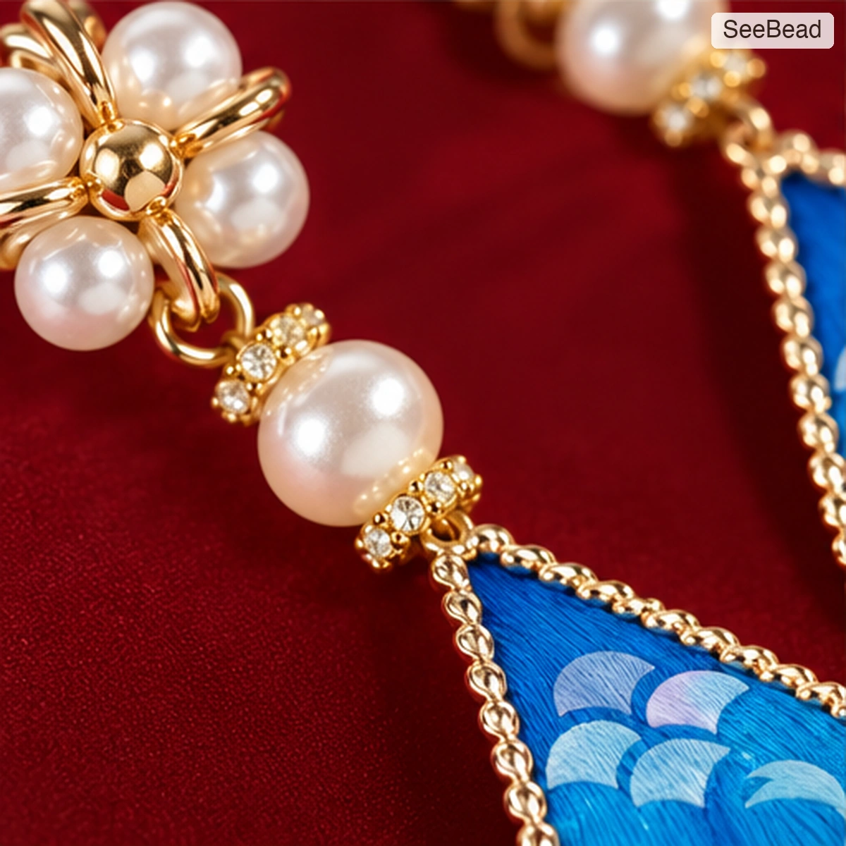 Twin Fish Handmade Ronghua Earrings - detail