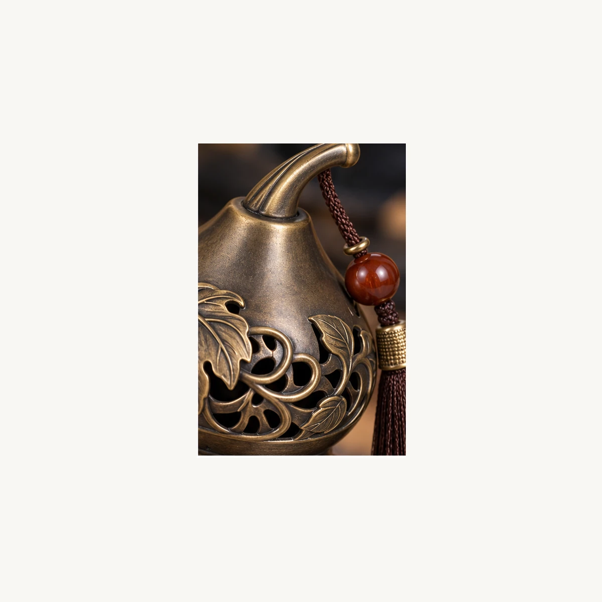 Tassel Gourd Incense Holder - detail view