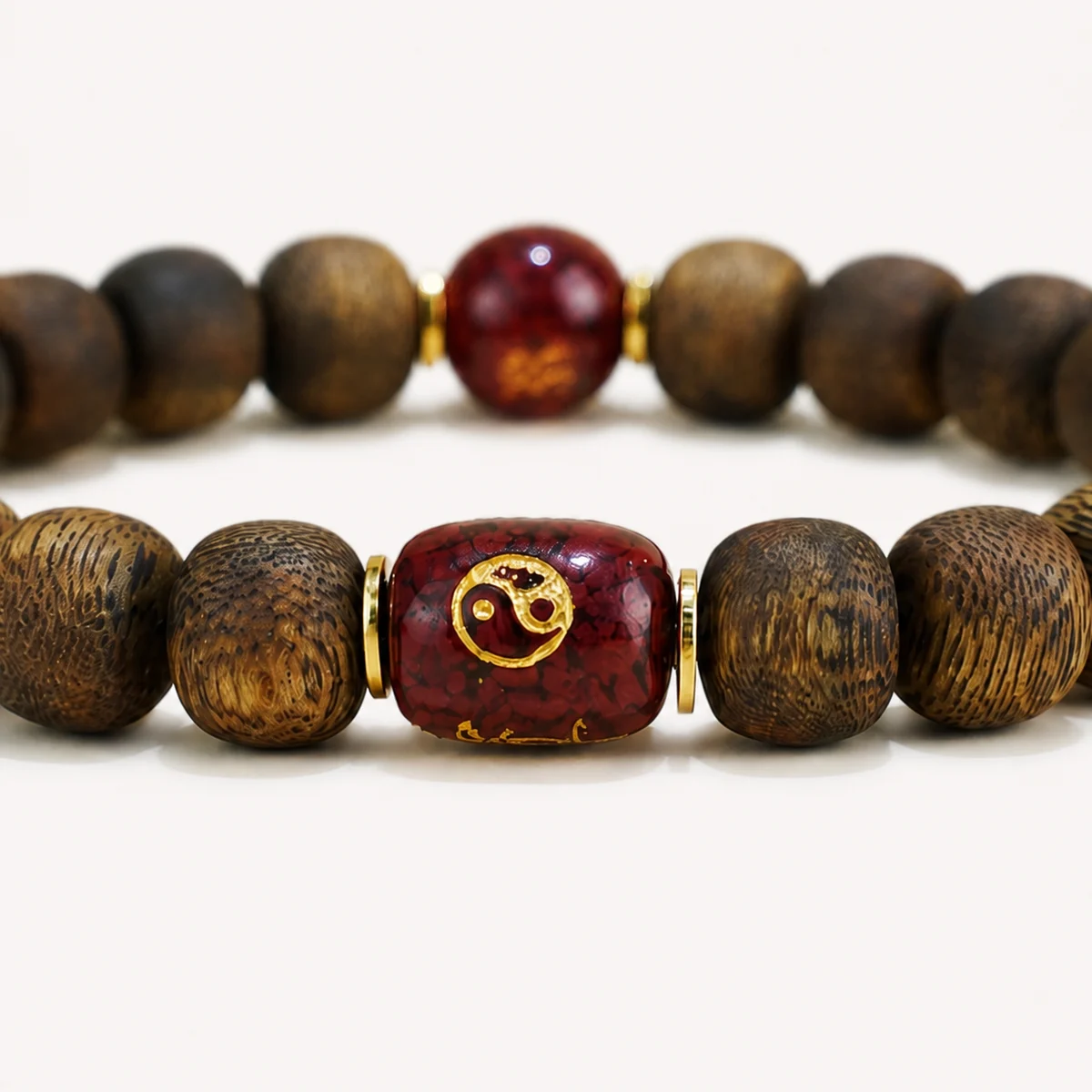 Red Sandalwood Zodiac Bracelet Center Detail