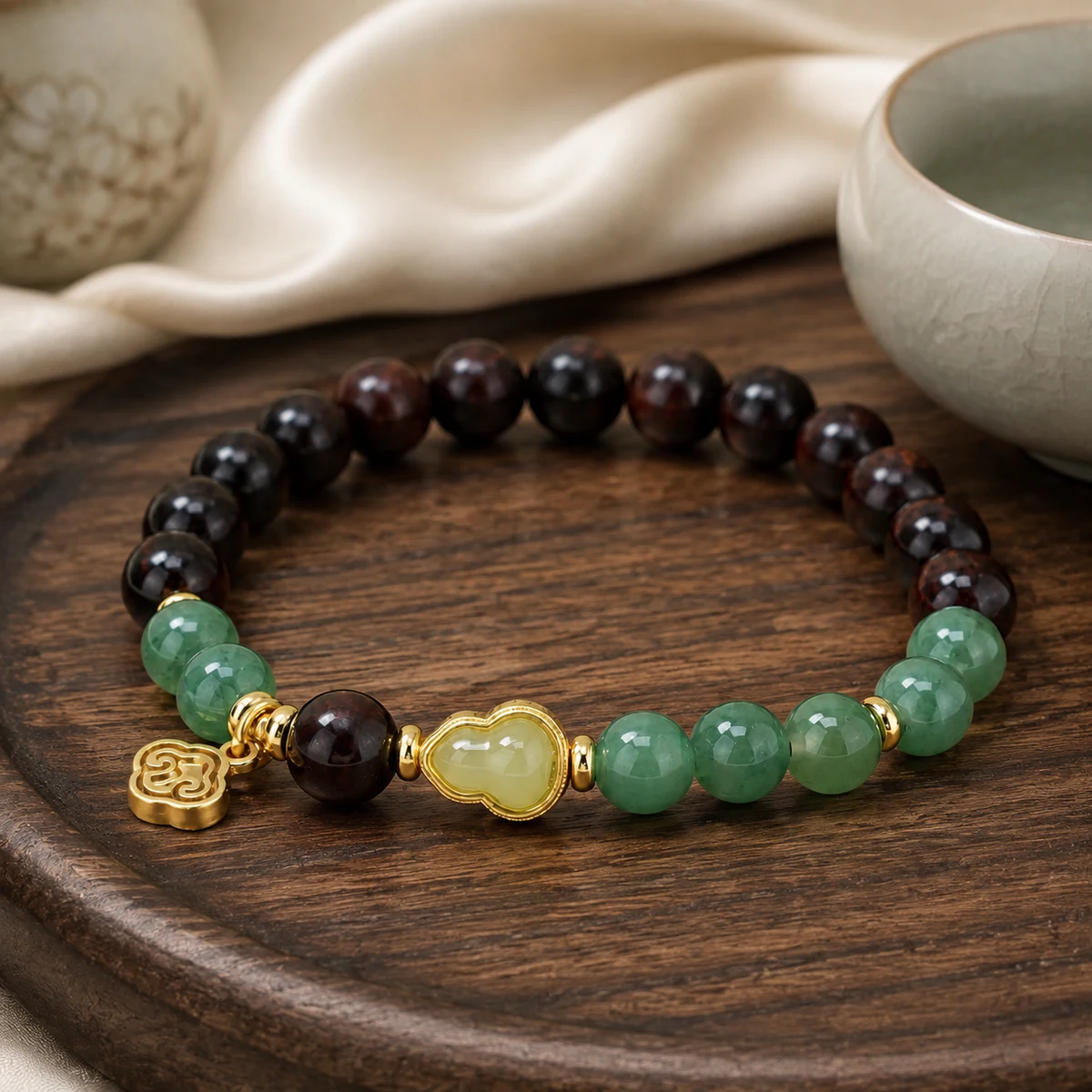 Wood and green jade bead bracelet in a New Chinese setting