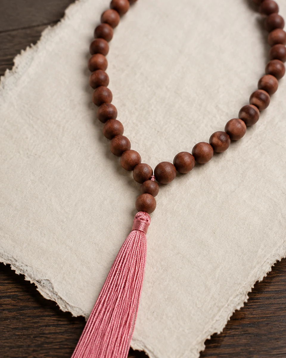 Rosewood bead necklace material detail
