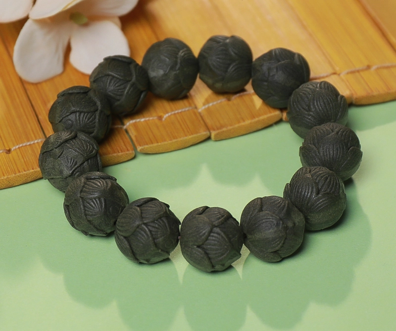 Carved Lotus Incense Bead Bracelet