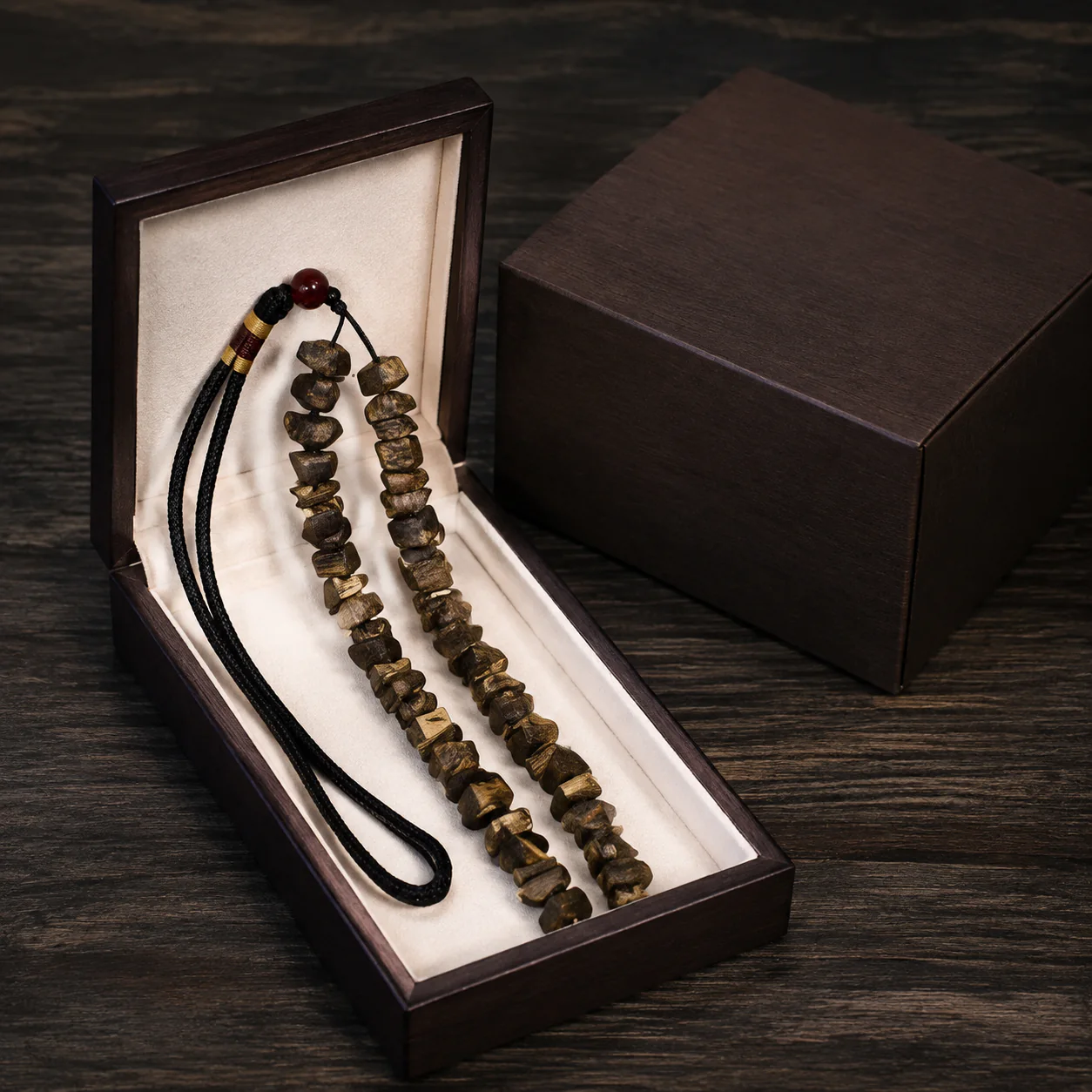 Irregular agarwood prayer beads gift presentation