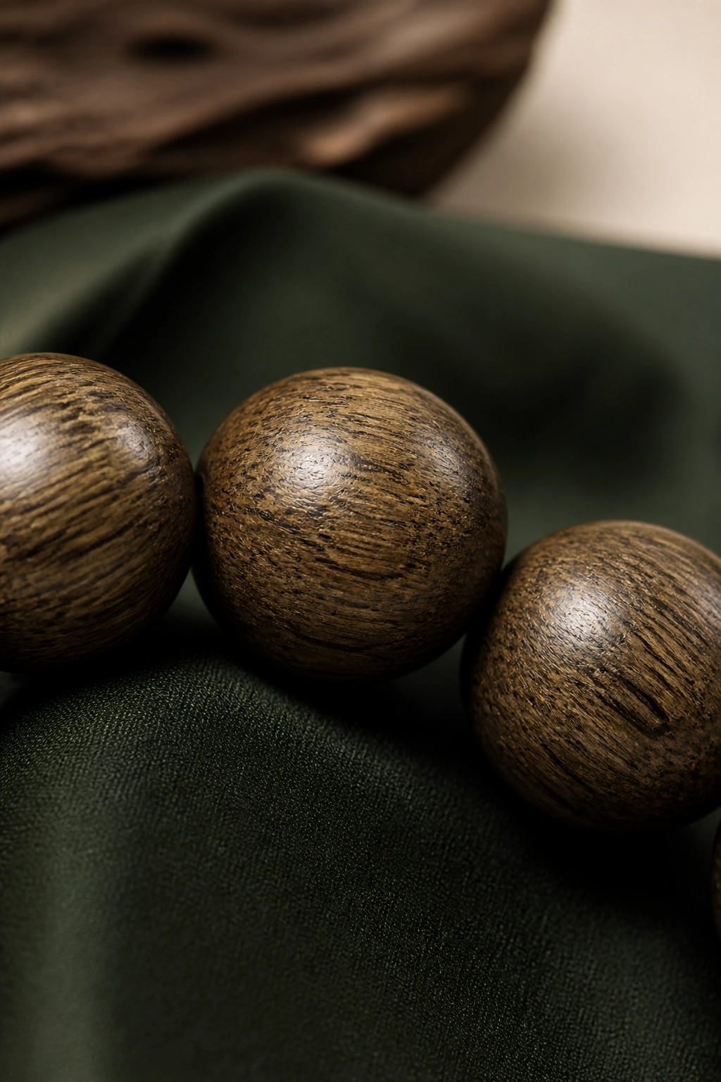 Green Agarwood Five-Element Necklace - Wood, 4mm - image 3
