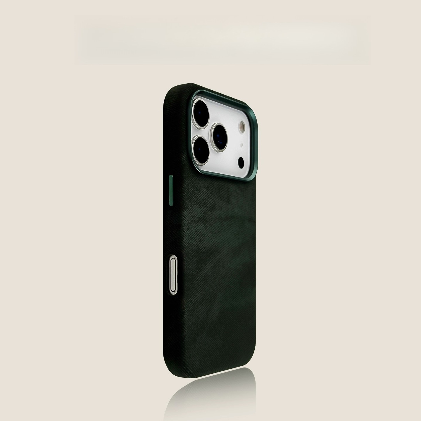 iPhone phone case with large holes, fashionable and trendy, suitable for men, women, and business.