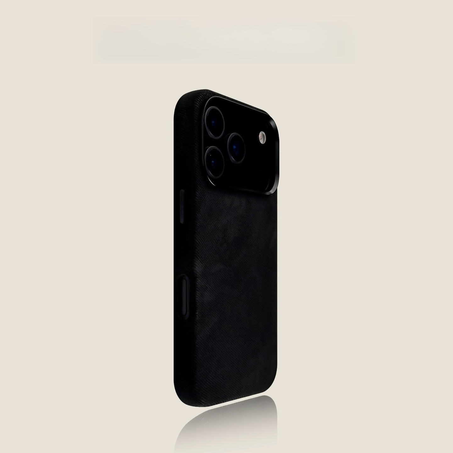 iPhone phone case with large holes, fashionable and trendy, suitable for men, women, and business.