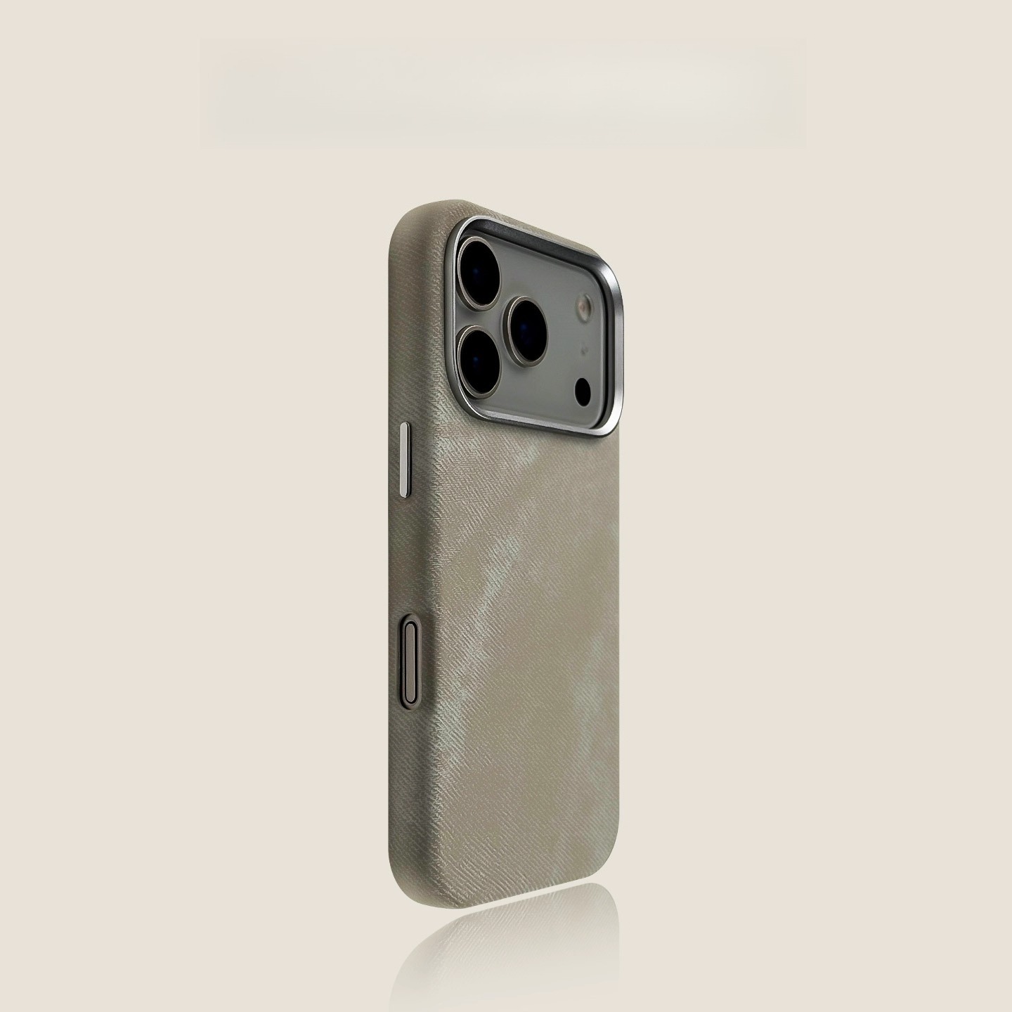 iPhone phone case with large holes, fashionable and trendy, suitable for men, women, and business.