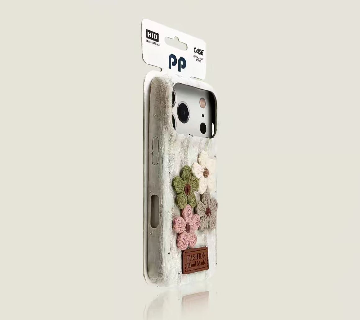 Vintage wood grain daisy iPhone case white floral protective cover