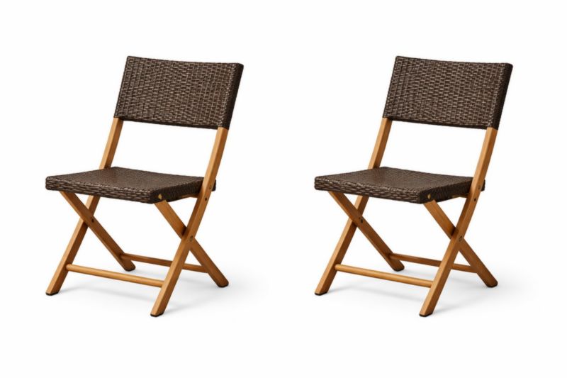Set di 2 Sedie Pieghevoli in Rattan Sintetico Marrone con Struttura in Acacia