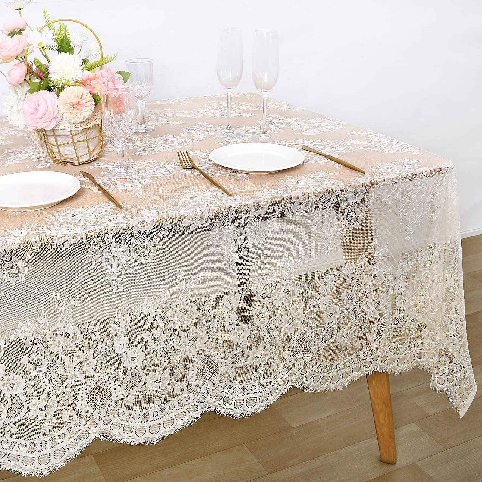 Lace Tablecloth 60x120 Inches Wedding Tablecloth Rectangular Farmhouse Table Cloth Classic Vintage Lace Fabric for Fall Tea Party Wedding Decorations Home Decor