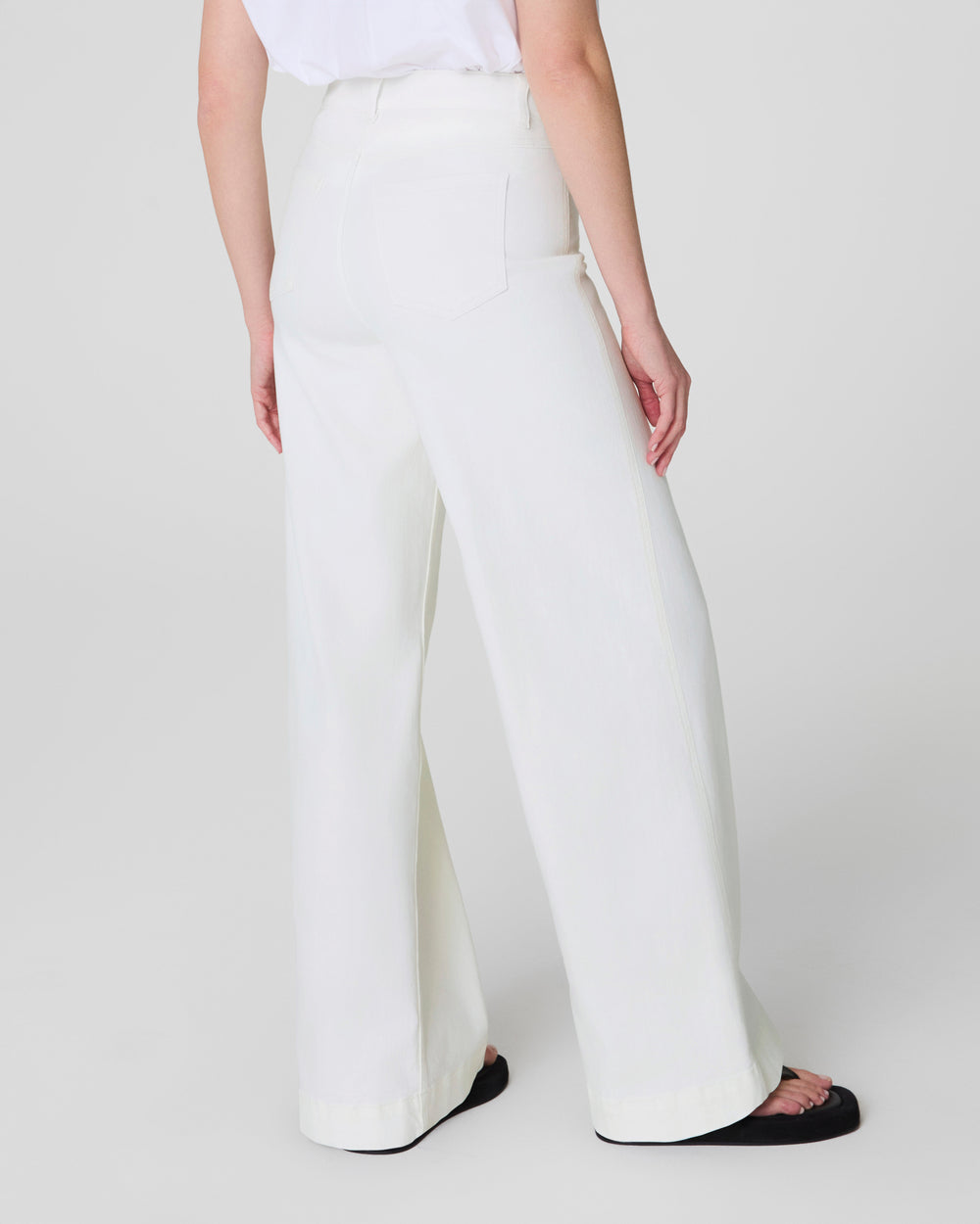 EveryWear Wide Leg Jeans