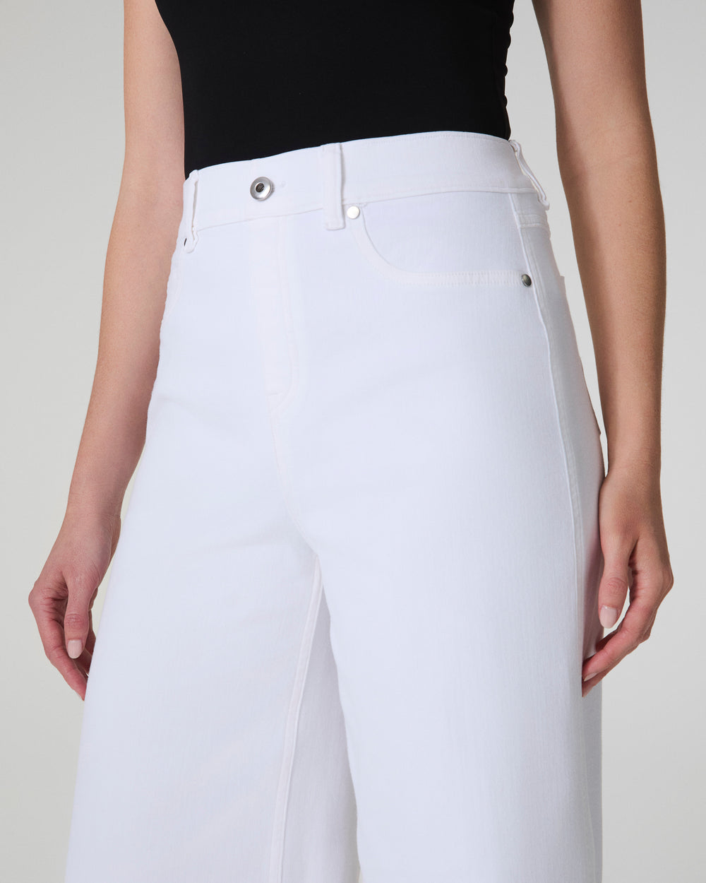 EveryWear Wide Leg Jeans