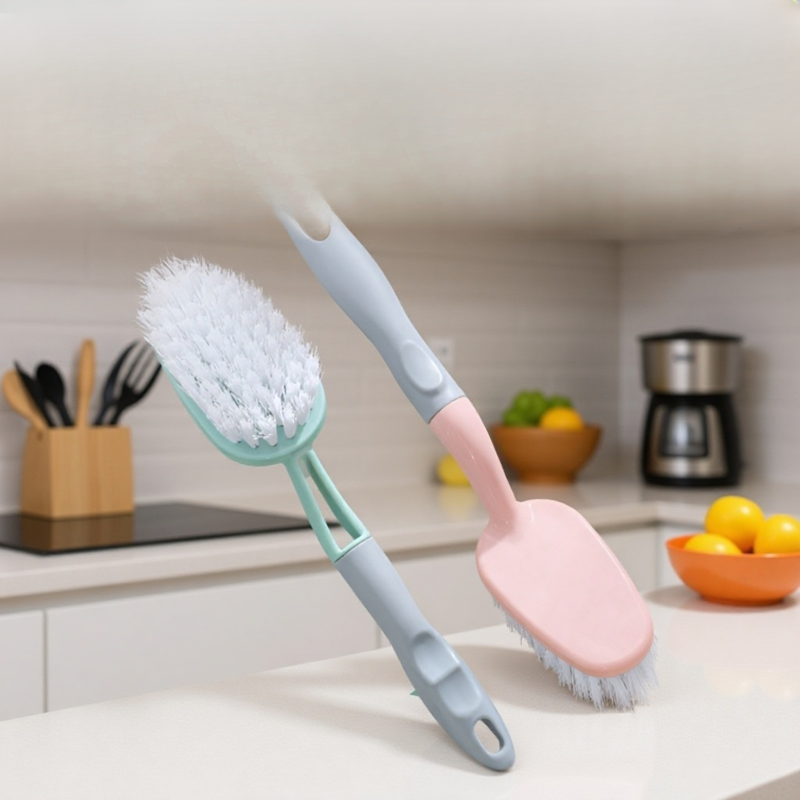 Ergonomische Badezimmerbürste mit festen Borsten