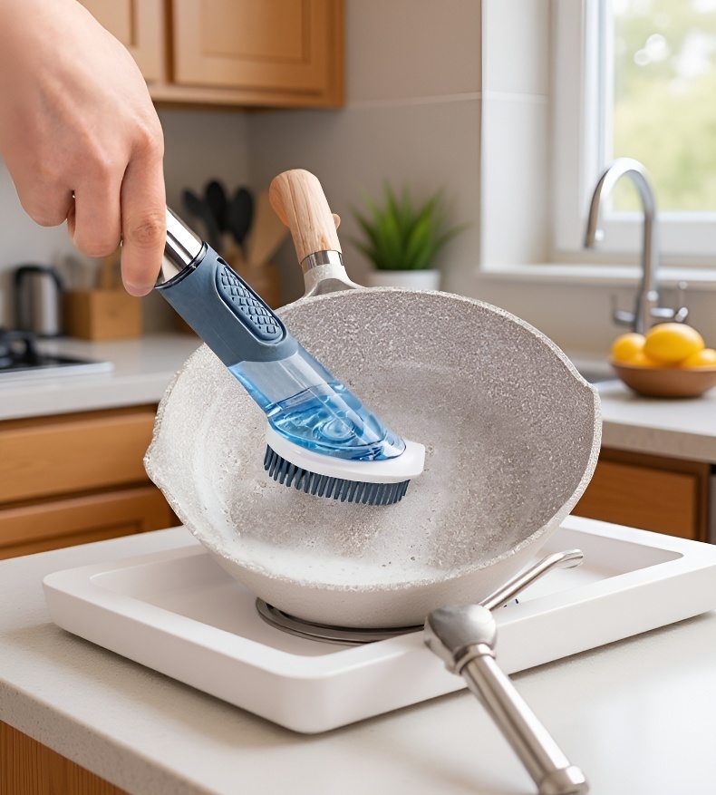 Effiziente Reinigung von Töpfen und Pfannen