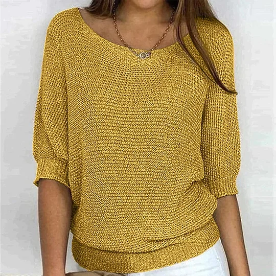 Едноцветен пуловер с кръгло деколте и 3/4 ръкави