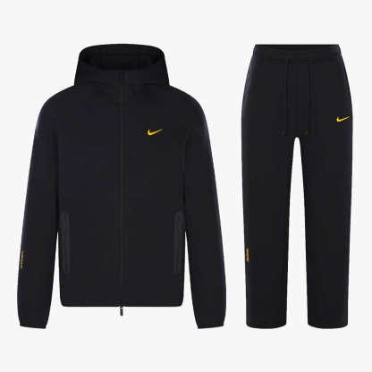 Ensemble Nike x Nocta Tech Fleece