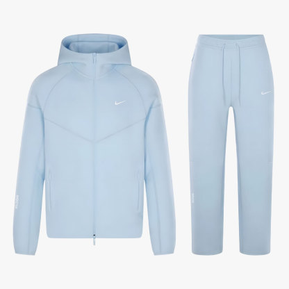 Ensemble Nike x Nocta Tech Fleece