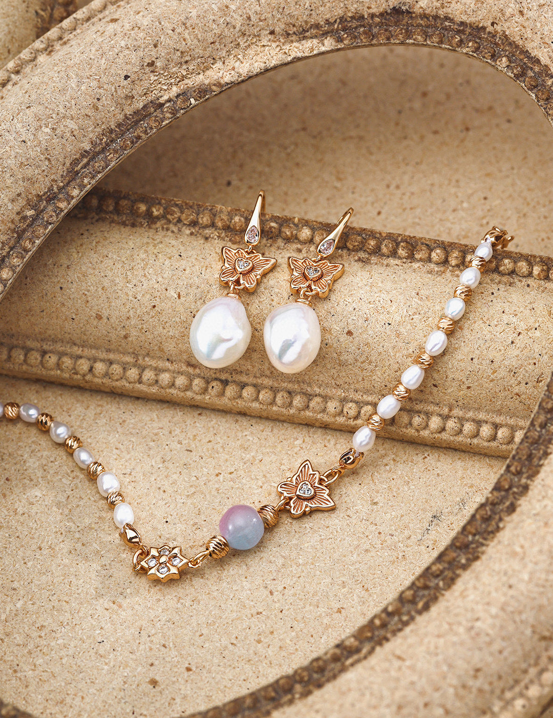 Gradient cat's eye pearl bracelet