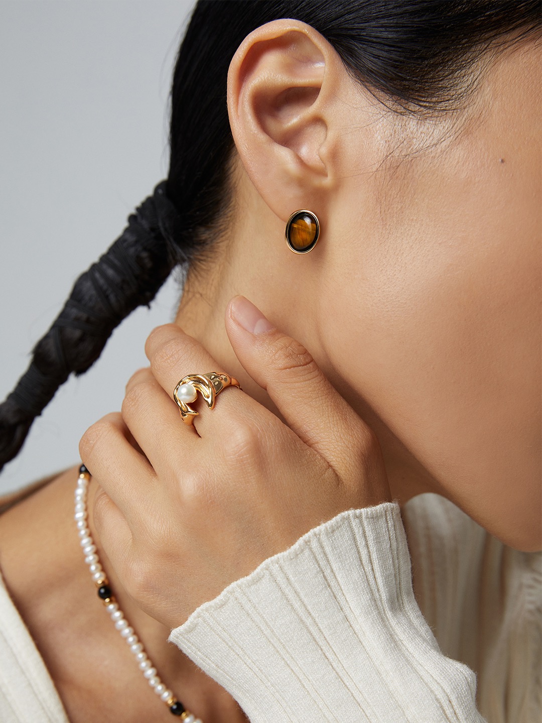 Minimalist sterling silver tiger's eye earrings