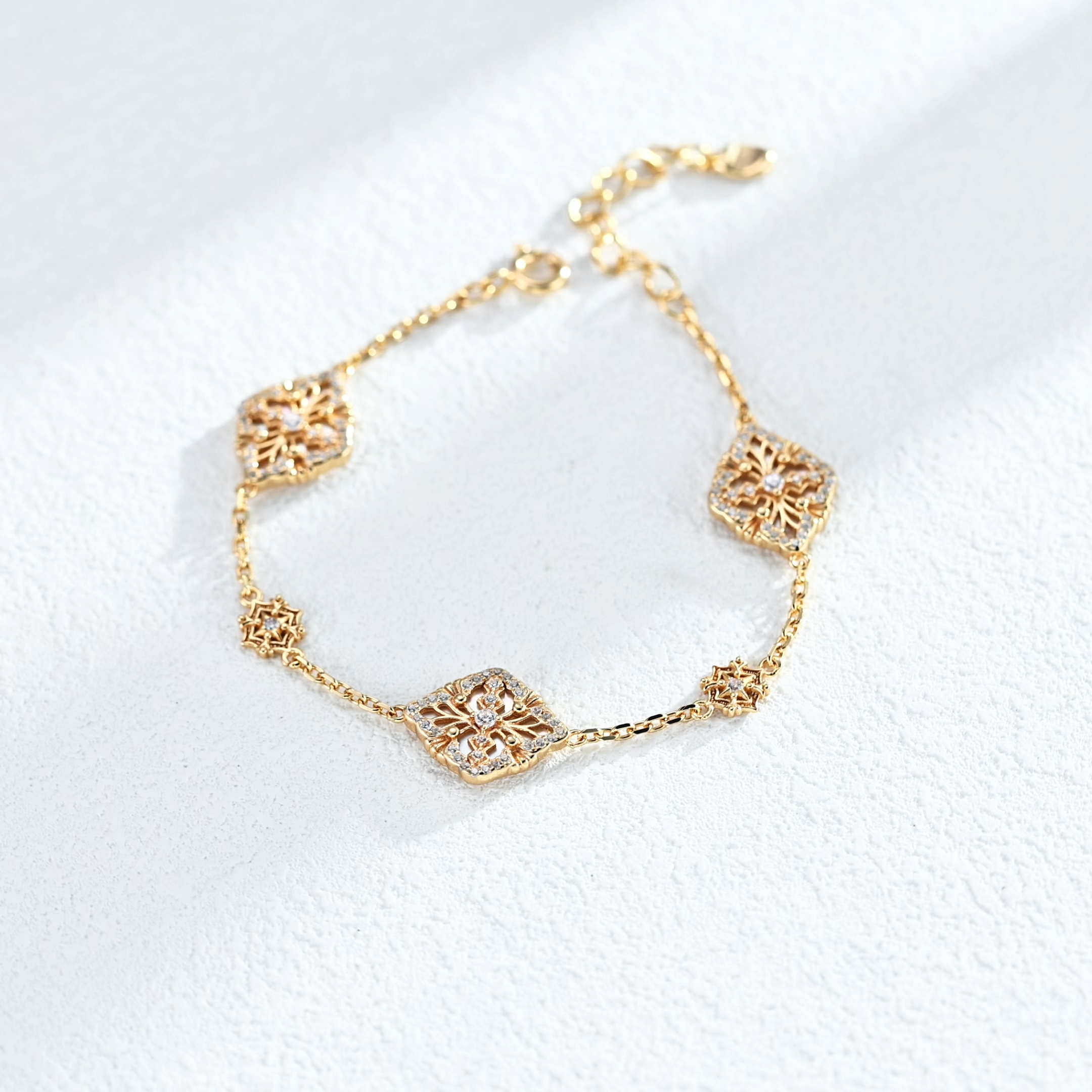 Italian court-style heavy-duty silver and zircon bracelet