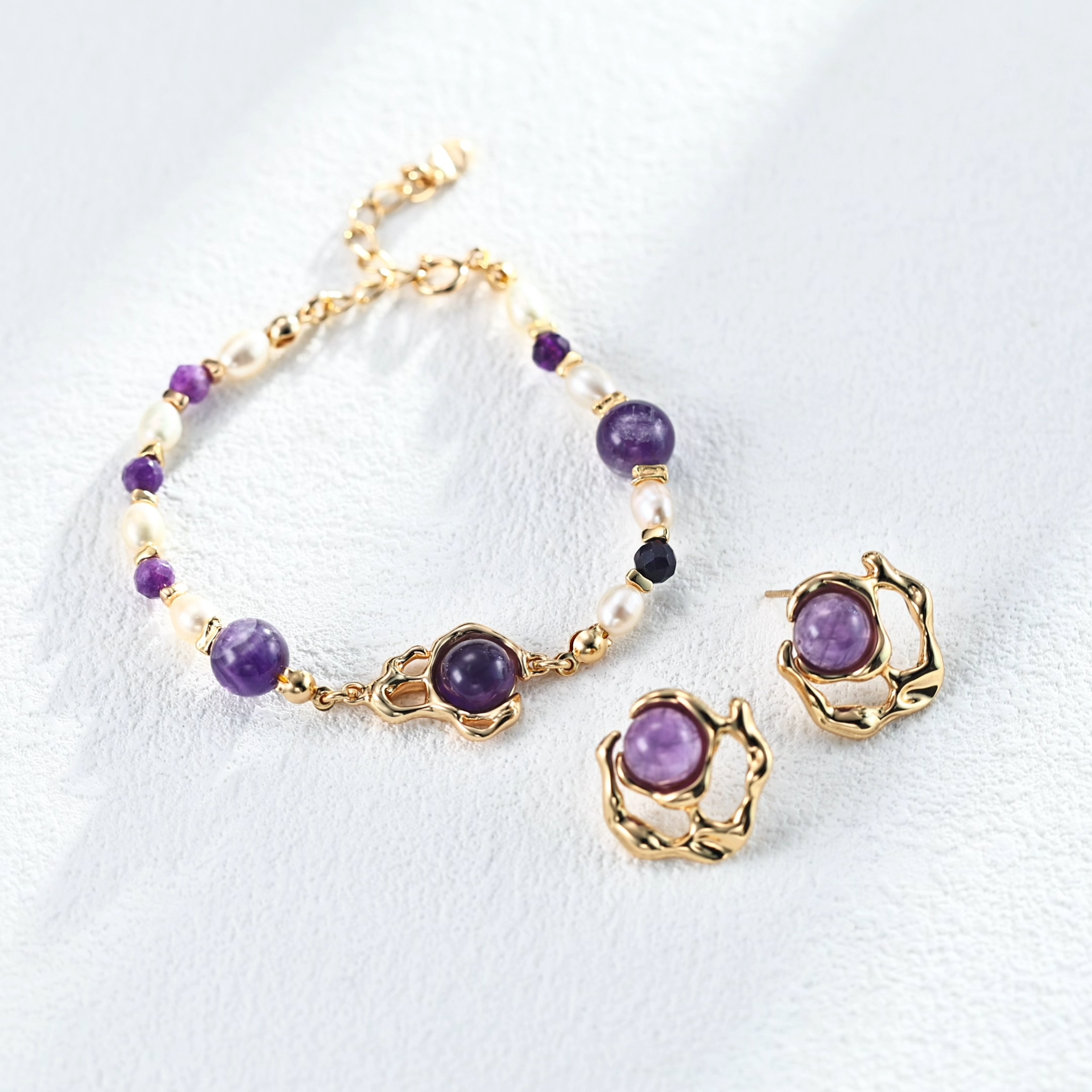 Sterling silver amethyst bracelet and earrings