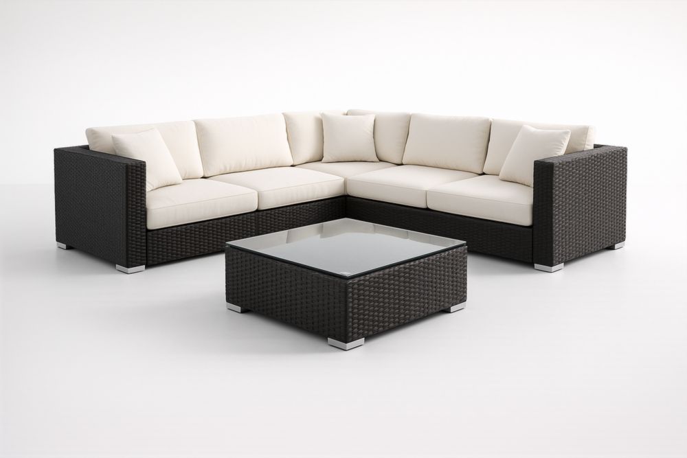 Set Divano Angolare Modulare in Rattan Sintetico con Cuscini Crema e Tavolino con Piano in Vetro-Livinbuyers