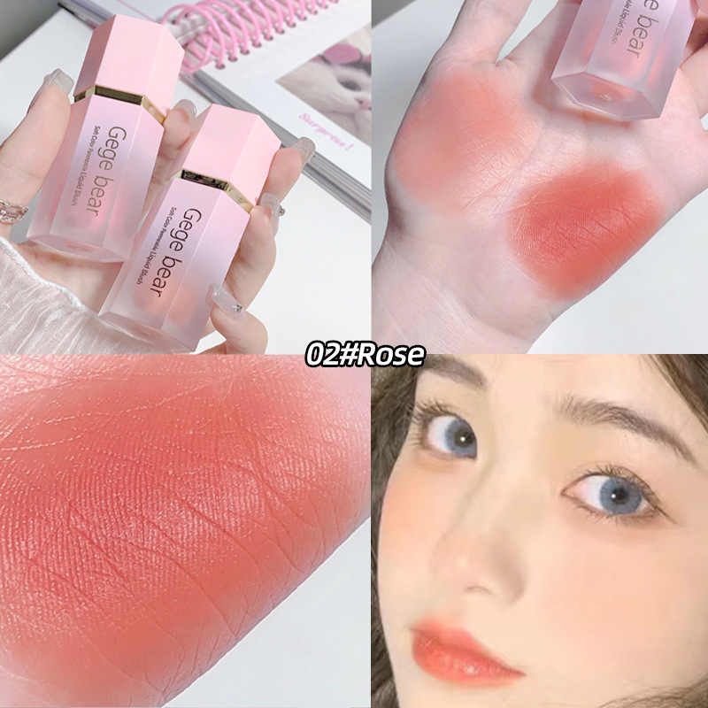 Blush płynny – Urocza rumieńczość na Twoje policzki ✨