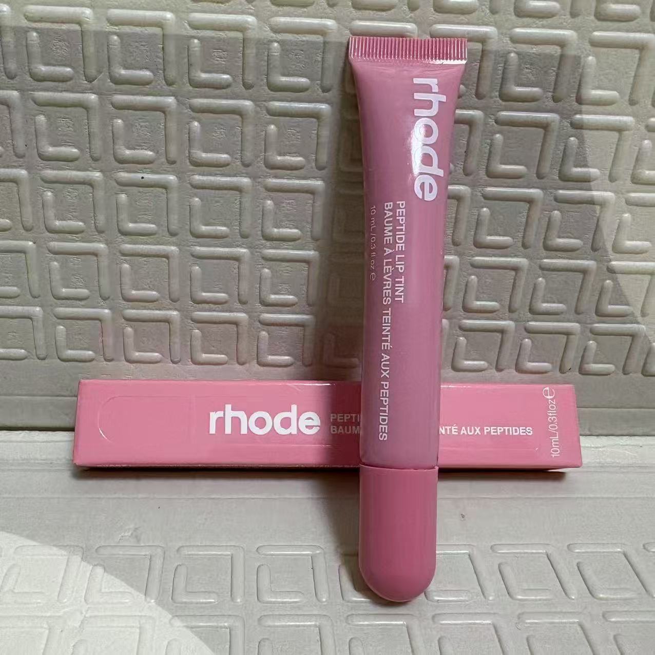 Rhode Peptide Lip Tint – Nowe doświadczenie pielęgnacji ust z kolorem ✨