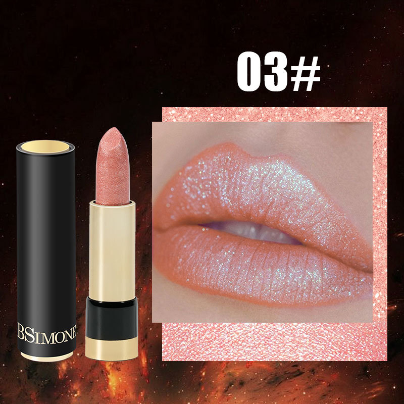 Błyszcząca szminka z perłowym połyskiem💄