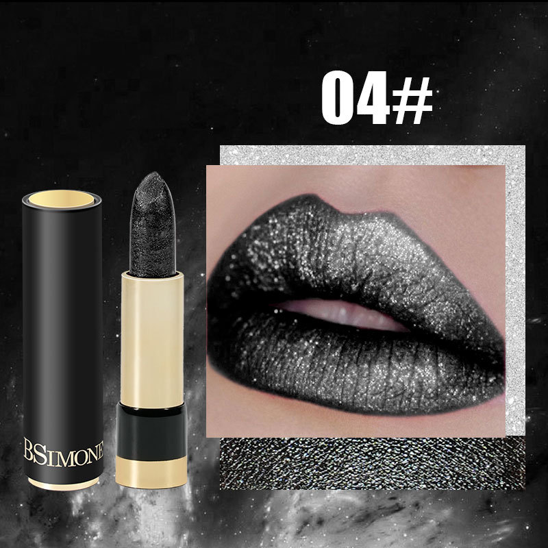 Błyszcząca szminka z perłowym połyskiem💄