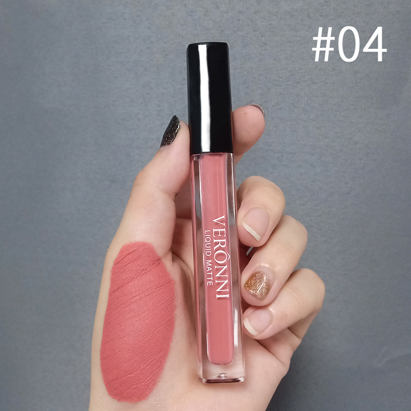 Płynna Pomadka Matowa w Kwadratowej Tubie – Idealne Usta Cały Dzień!